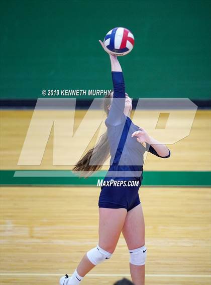 Thumbnail 3 in Arlington Heights vs Arlington photogallery.