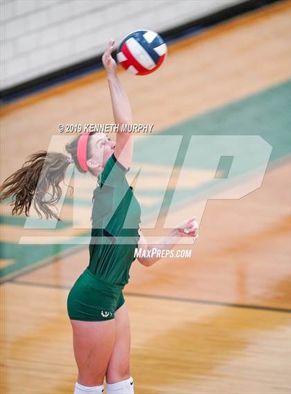 Thumbnail 3 in Arlington Heights vs Arlington photogallery.