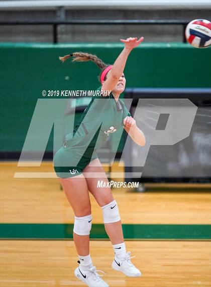 Thumbnail 3 in Arlington Heights vs Arlington photogallery.