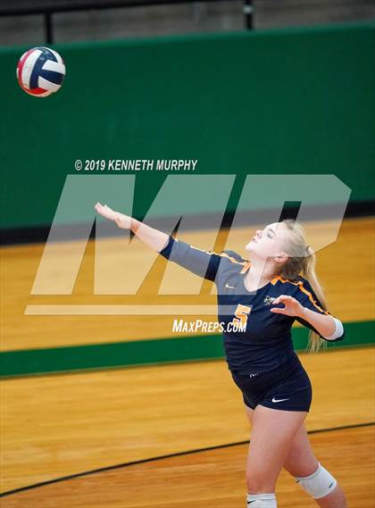 Thumbnail 3 in Arlington Heights vs Arlington photogallery.