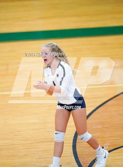 Thumbnail 2 in Arlington Heights vs Arlington photogallery.