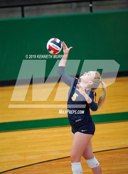 Thumbnail 3 in Arlington Heights vs Arlington photogallery.