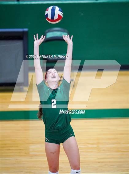 Thumbnail 2 in Arlington Heights vs Arlington photogallery.