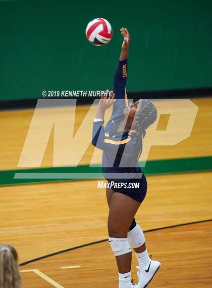 Thumbnail 2 in Arlington Heights vs Arlington photogallery.