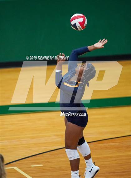 Thumbnail 1 in Arlington Heights vs Arlington photogallery.