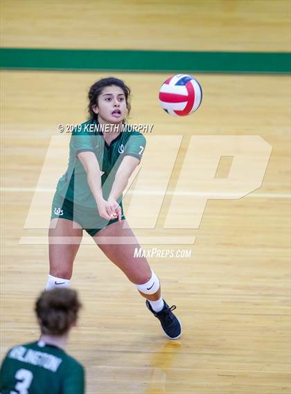 Thumbnail 3 in Arlington Heights vs Arlington photogallery.