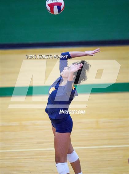 Thumbnail 1 in Arlington Heights vs Arlington photogallery.