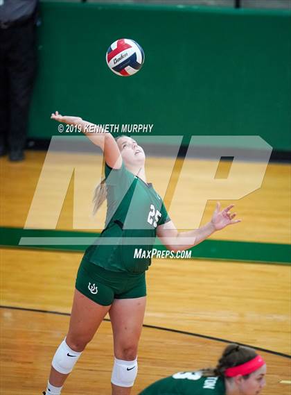 Thumbnail 3 in Arlington Heights vs Arlington photogallery.