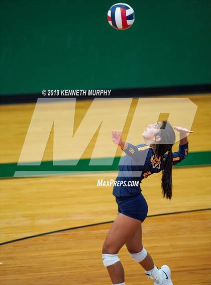 Thumbnail 1 in Arlington Heights vs Arlington photogallery.