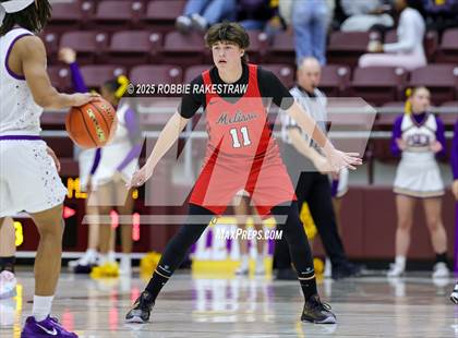 Thumbnail 2 in Lufkin vs. Melissa (UIL 5A D1 Bi-District Playoff) photogallery.