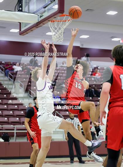 Thumbnail 1 in Lufkin vs. Melissa (UIL 5A D1 Bi-District Playoff) photogallery.
