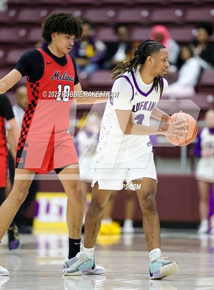 Thumbnail 2 in Lufkin vs. Melissa (UIL 5A D1 Bi-District Playoff) photogallery.