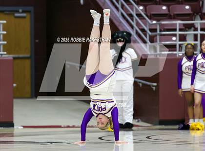 Thumbnail 2 in Lufkin vs. Melissa (UIL 5A D1 Bi-District Playoff) photogallery.