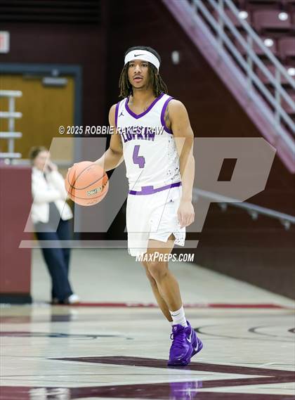 Thumbnail 2 in Lufkin vs. Melissa (UIL 5A D1 Bi-District Playoff) photogallery.