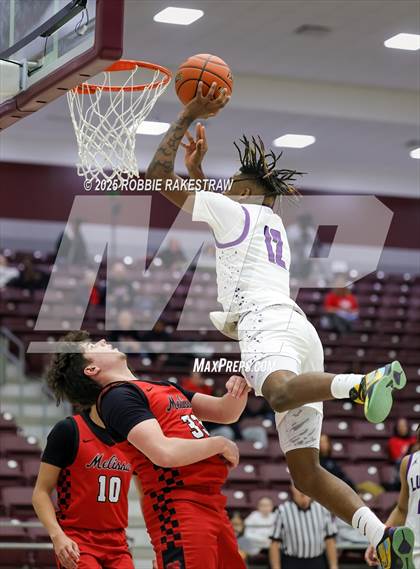 Thumbnail 1 in Lufkin vs. Melissa (UIL 5A D1 Bi-District Playoff) photogallery.