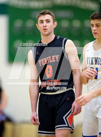 Thumbnail 1 in South Tahoe vs. Fernley (NIAA 3A Northern Quarterfinals) photogallery.