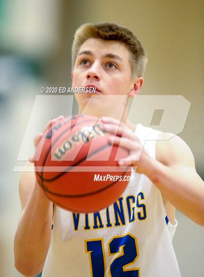 Thumbnail 1 in South Tahoe vs. Fernley (NIAA 3A Northern Quarterfinals) photogallery.