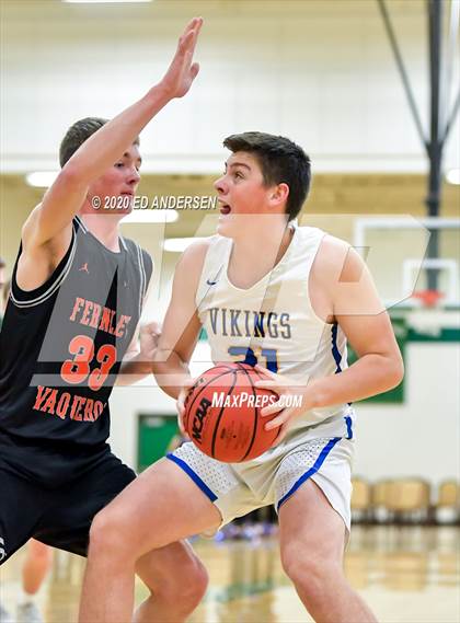 Thumbnail 3 in South Tahoe vs. Fernley (NIAA 3A Northern Quarterfinals) photogallery.