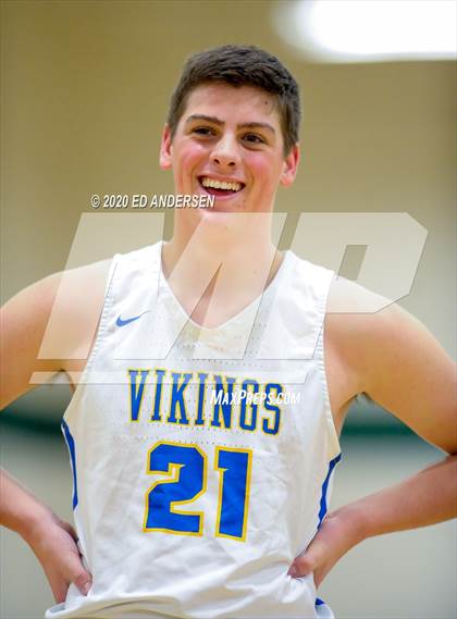 Thumbnail 1 in South Tahoe vs. Fernley (NIAA 3A Northern Quarterfinals) photogallery.