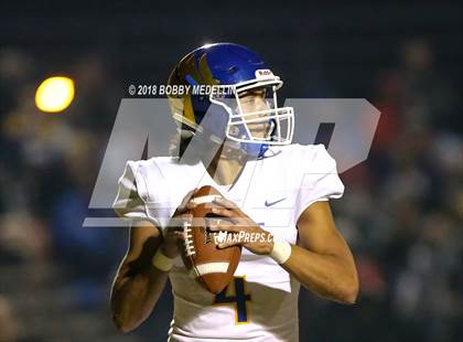 Thumbnail 3 in Bakersfield Christian vs. San Joaquin Memorial (CIF CS D3 Final) photogallery.