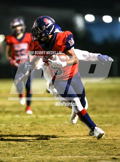 Thumbnail 1 in Bakersfield Christian vs. San Joaquin Memorial (CIF CS D3 Final) photogallery.