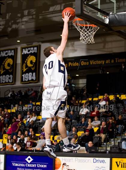 Thumbnail 3 in Hidden Valley vs. Salem (VHSL AA D4 Semifinal) photogallery.