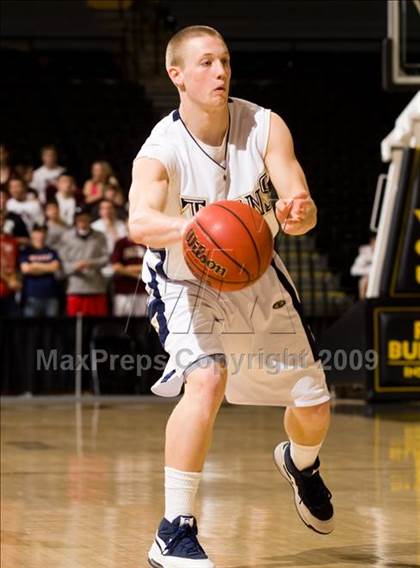 Thumbnail 2 in Hidden Valley vs. Salem (VHSL AA D4 Semifinal) photogallery.