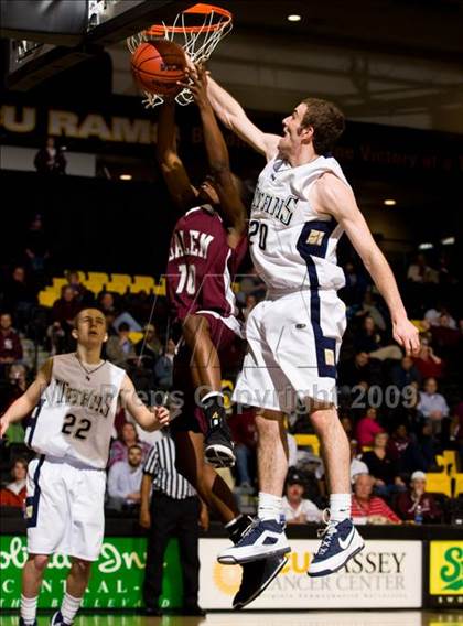 Thumbnail 1 in Hidden Valley vs. Salem (VHSL AA D4 Semifinal) photogallery.