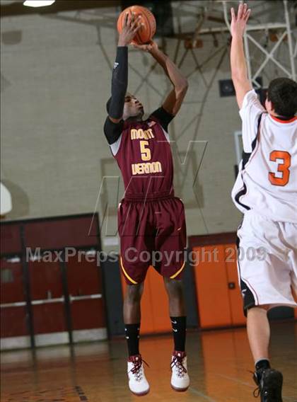 Thumbnail 3 in Mt. Vernon @ Mamaroneck photogallery.