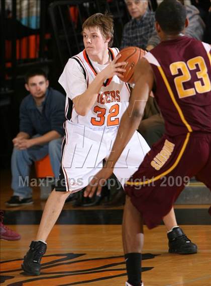 Thumbnail 2 in Mt. Vernon @ Mamaroneck photogallery.