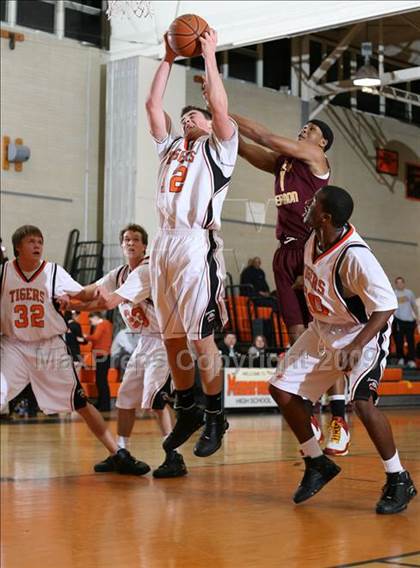 Thumbnail 3 in Mt. Vernon @ Mamaroneck photogallery.