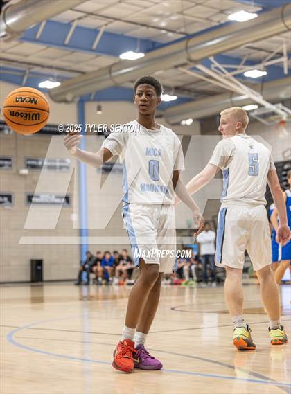 Thumbnail 1 in JV: Buena @ Mica Mountain photogallery.