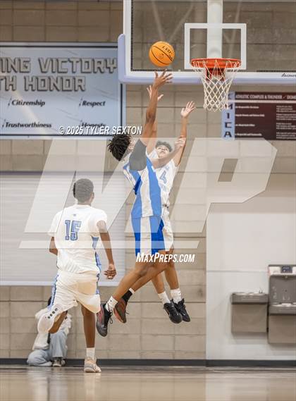 Thumbnail 1 in JV: Buena @ Mica Mountain photogallery.