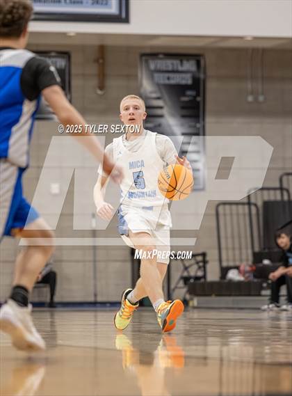 Thumbnail 3 in JV: Buena @ Mica Mountain photogallery.