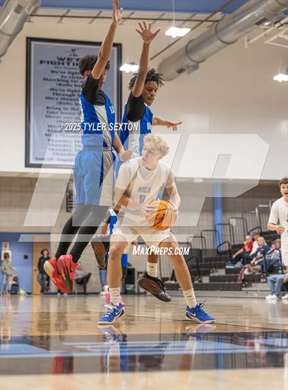 Thumbnail 1 in JV: Buena @ Mica Mountain photogallery.