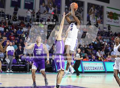 Thumbnail 3 in IMG Academy vs. Gonzaga (City of Palms Classic) photogallery.