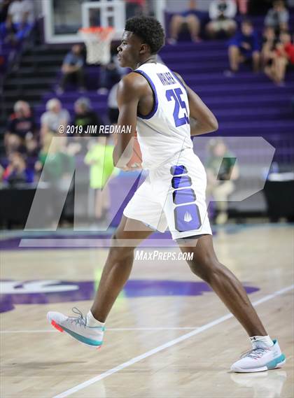 Thumbnail 1 in IMG Academy vs. Gonzaga (City of Palms Classic) photogallery.