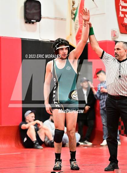 Thumbnail 1 in Metro Conference Championships photogallery.