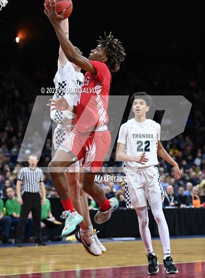 Thumbnail 1 in ThunderRidge vs. Denver East (CHSAA 5A Final Four) photogallery.