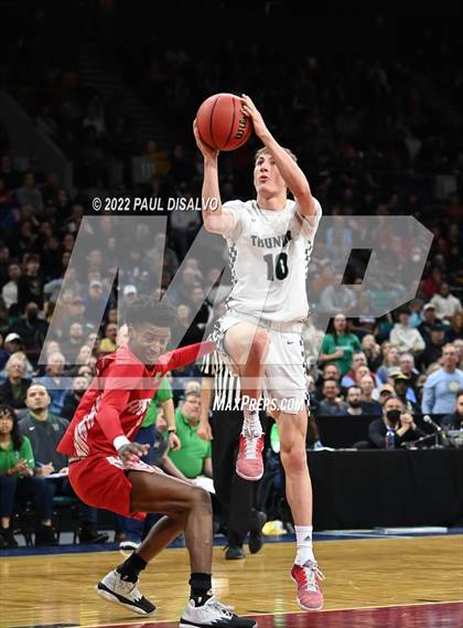 Thumbnail 3 in ThunderRidge vs. Denver East (CHSAA 5A Final Four) photogallery.