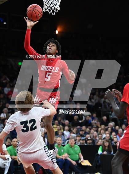 Thumbnail 2 in ThunderRidge vs. Denver East (CHSAA 5A Final Four) photogallery.
