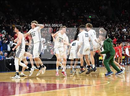 Thumbnail 3 in ThunderRidge vs. Denver East (CHSAA 5A Final Four) photogallery.