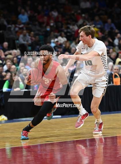 Thumbnail 3 in ThunderRidge vs. Denver East (CHSAA 5A Final Four) photogallery.