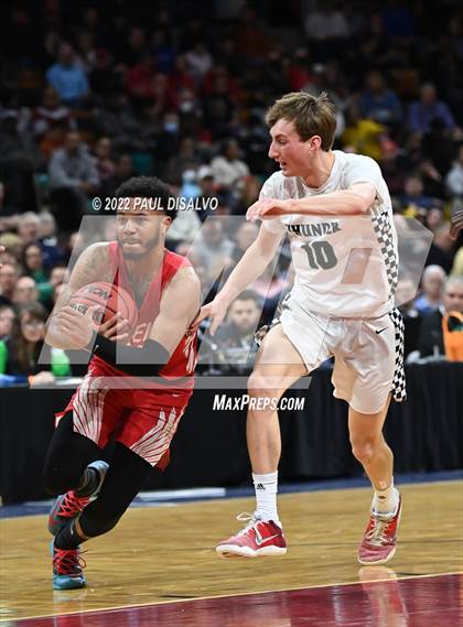Thumbnail 1 in ThunderRidge vs. Denver East (CHSAA 5A Final Four) photogallery.
