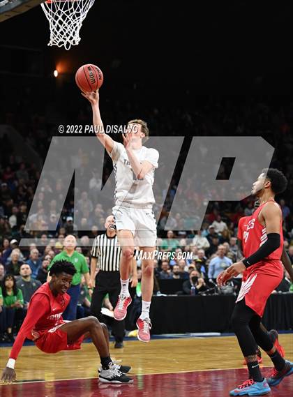Thumbnail 2 in ThunderRidge vs. Denver East (CHSAA 5A Final Four) photogallery.