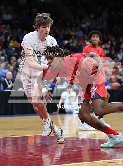 Thumbnail 1 in ThunderRidge vs. Denver East (CHSAA 5A Final Four) photogallery.