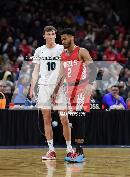 Thumbnail 1 in ThunderRidge vs. Denver East (CHSAA 5A Final Four) photogallery.
