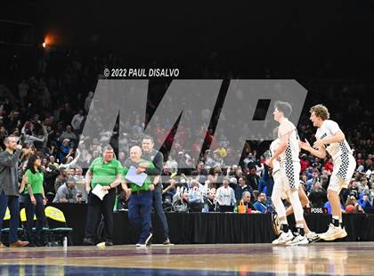 Thumbnail 2 in ThunderRidge vs. Denver East (CHSAA 5A Final Four) photogallery.