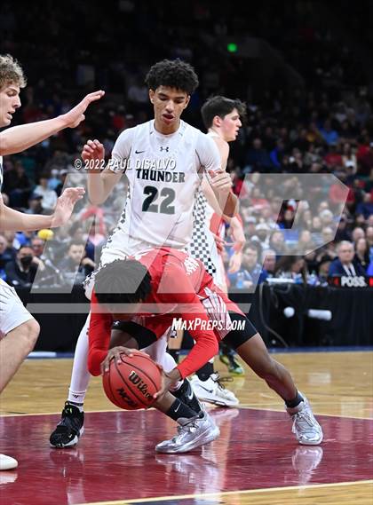 Thumbnail 3 in ThunderRidge vs. Denver East (CHSAA 5A Final Four) photogallery.