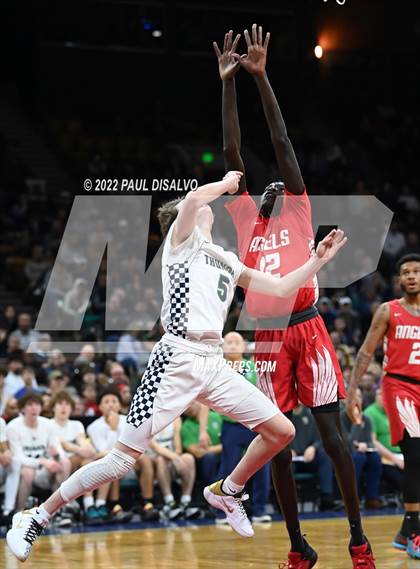 Thumbnail 1 in ThunderRidge vs. Denver East (CHSAA 5A Final Four) photogallery.